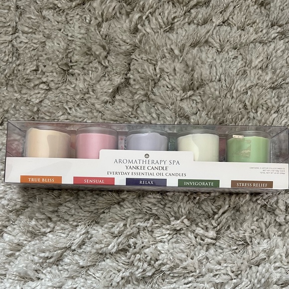 Yankee Aromatherapy votive candles